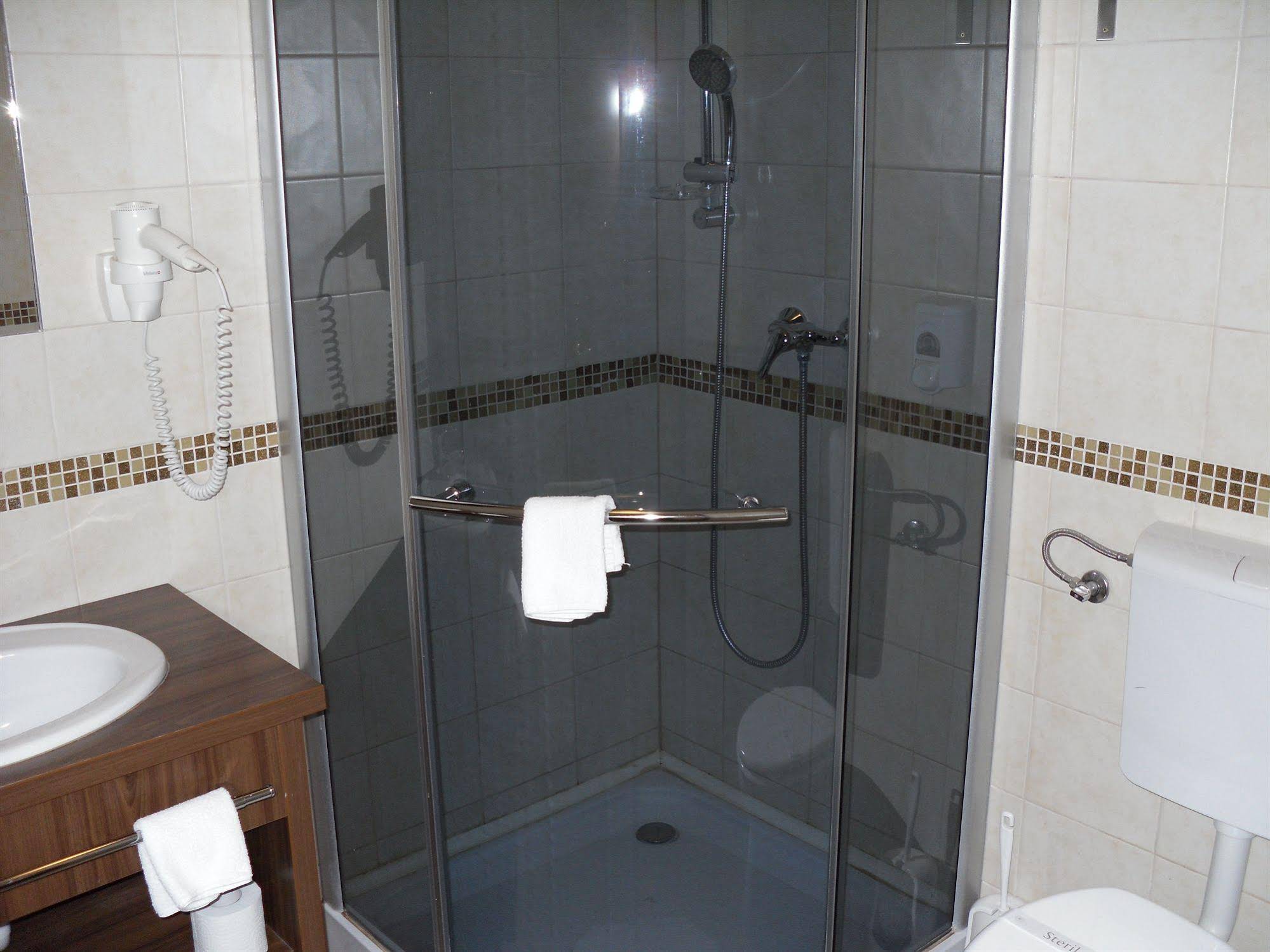 Elit Hotel