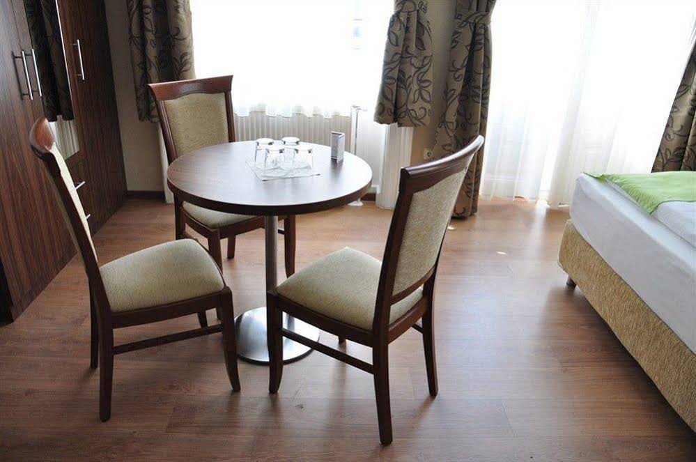 Elit Hotel