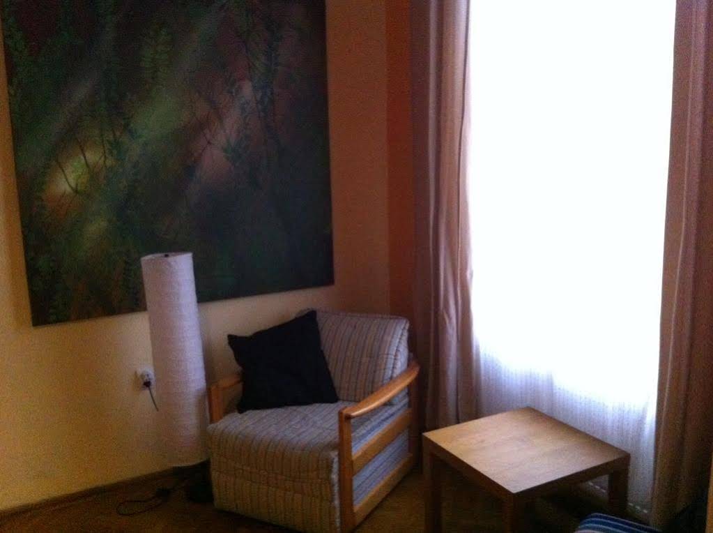 Gallery Stay Apartments