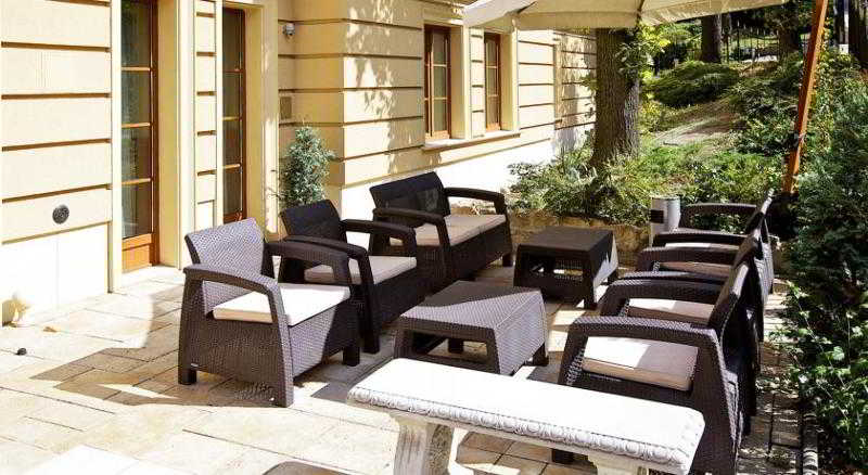 Gold Hotel Apartments