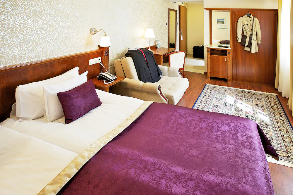 Gold Hotel Apartments