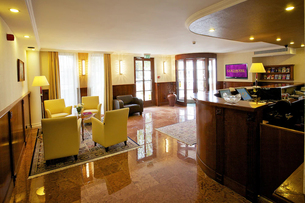 Gold Hotel Apartments