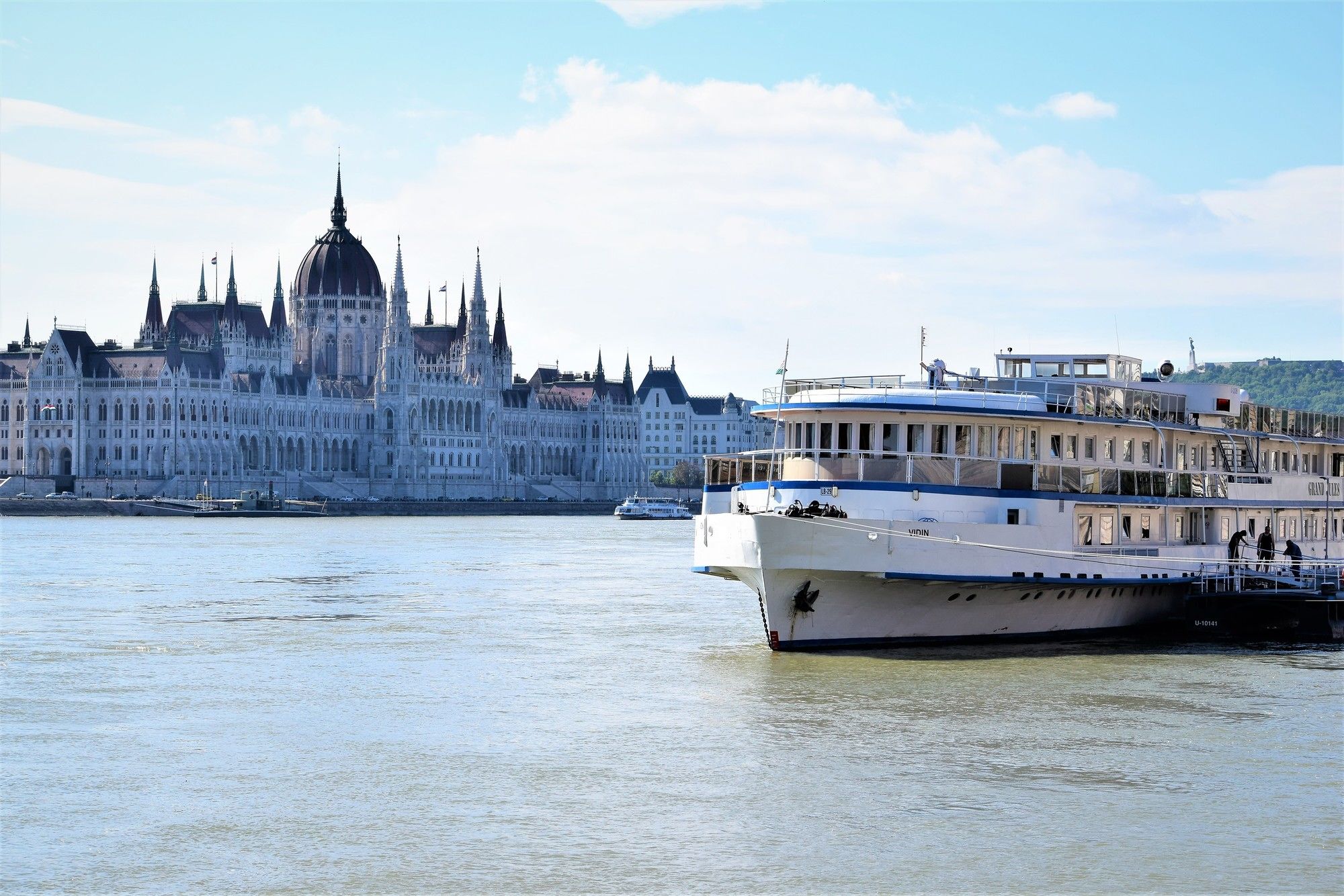 Grand Jules - Boat Hotel