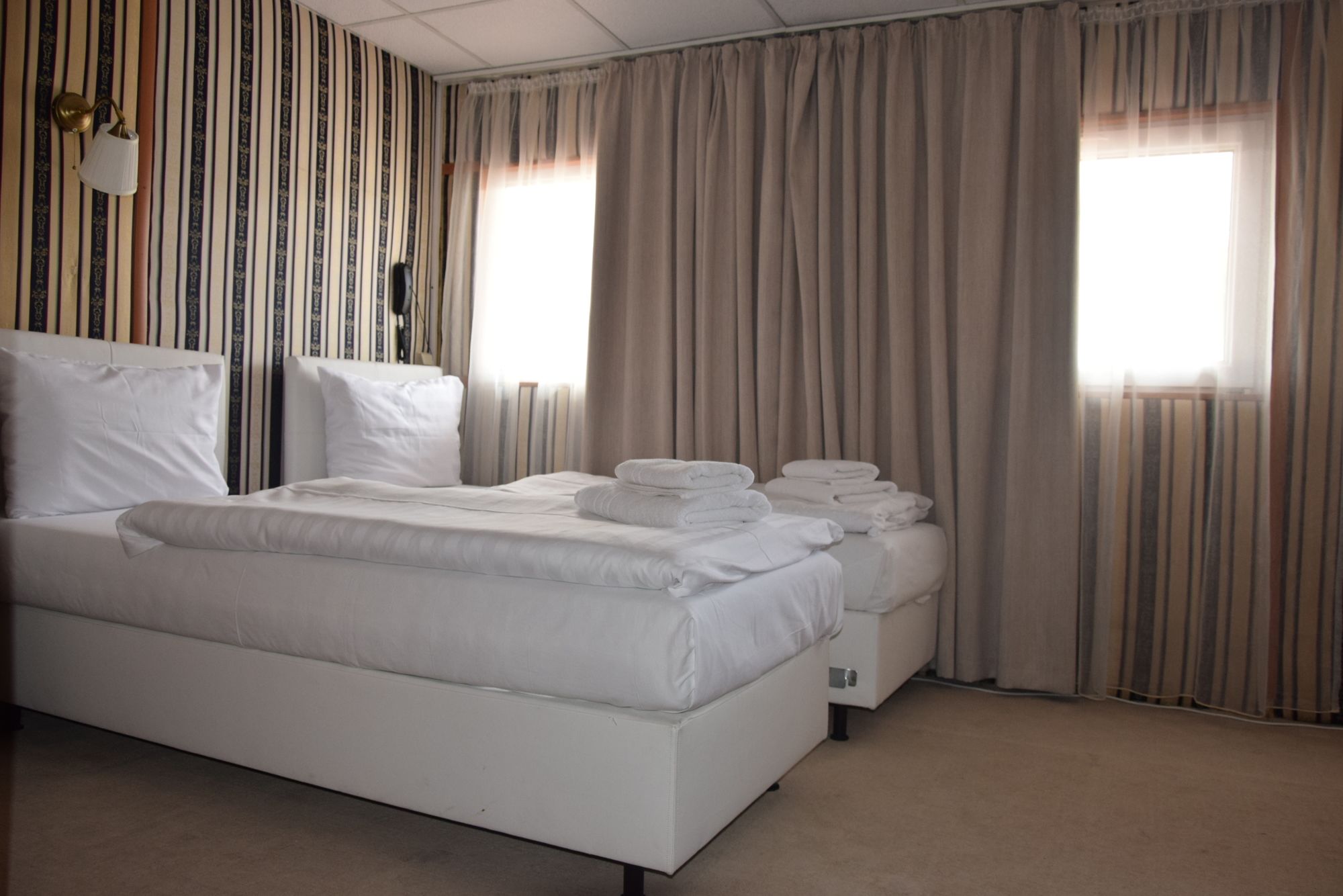 Grand Jules - Boat Hotel