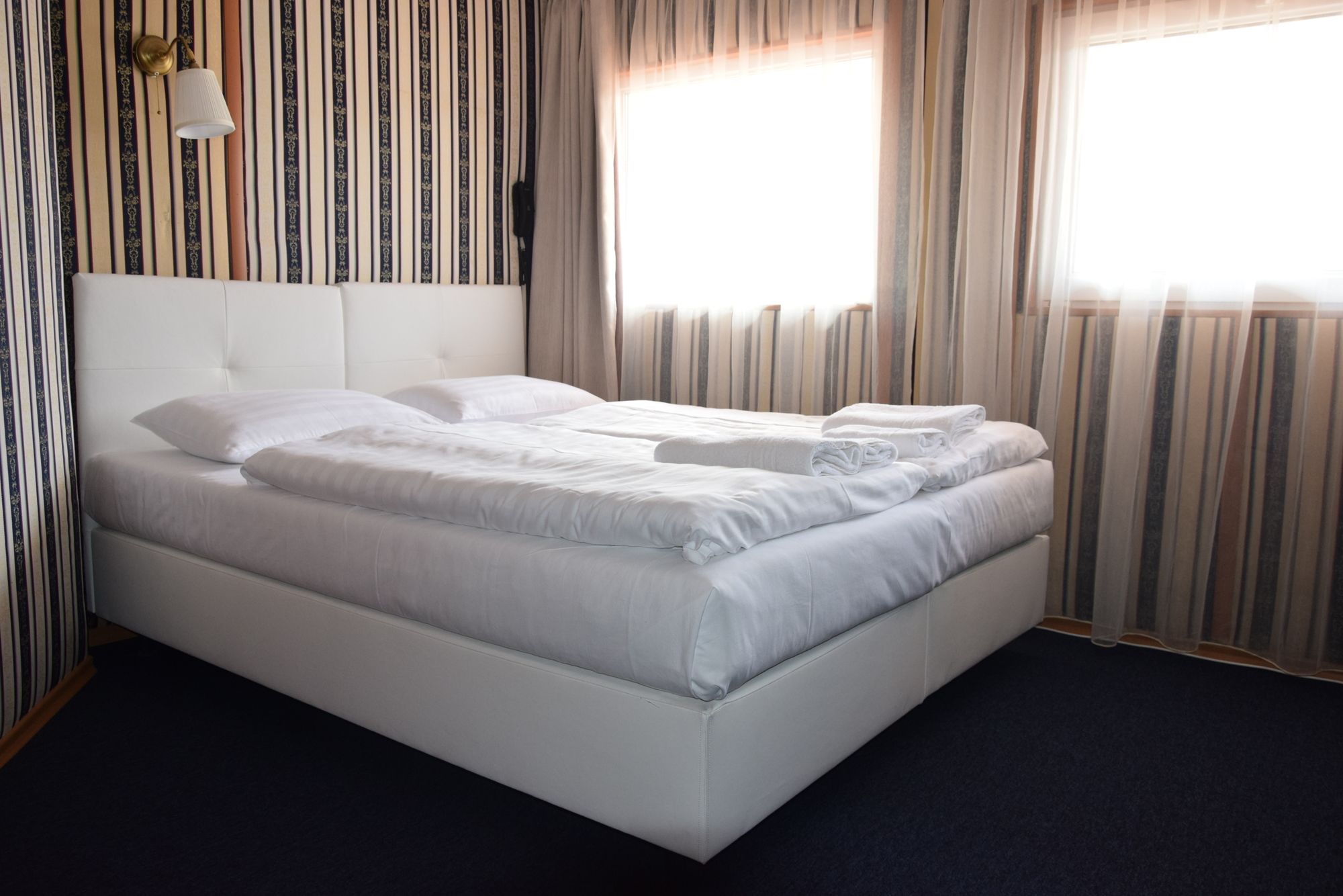 Grand Jules - Boat Hotel
