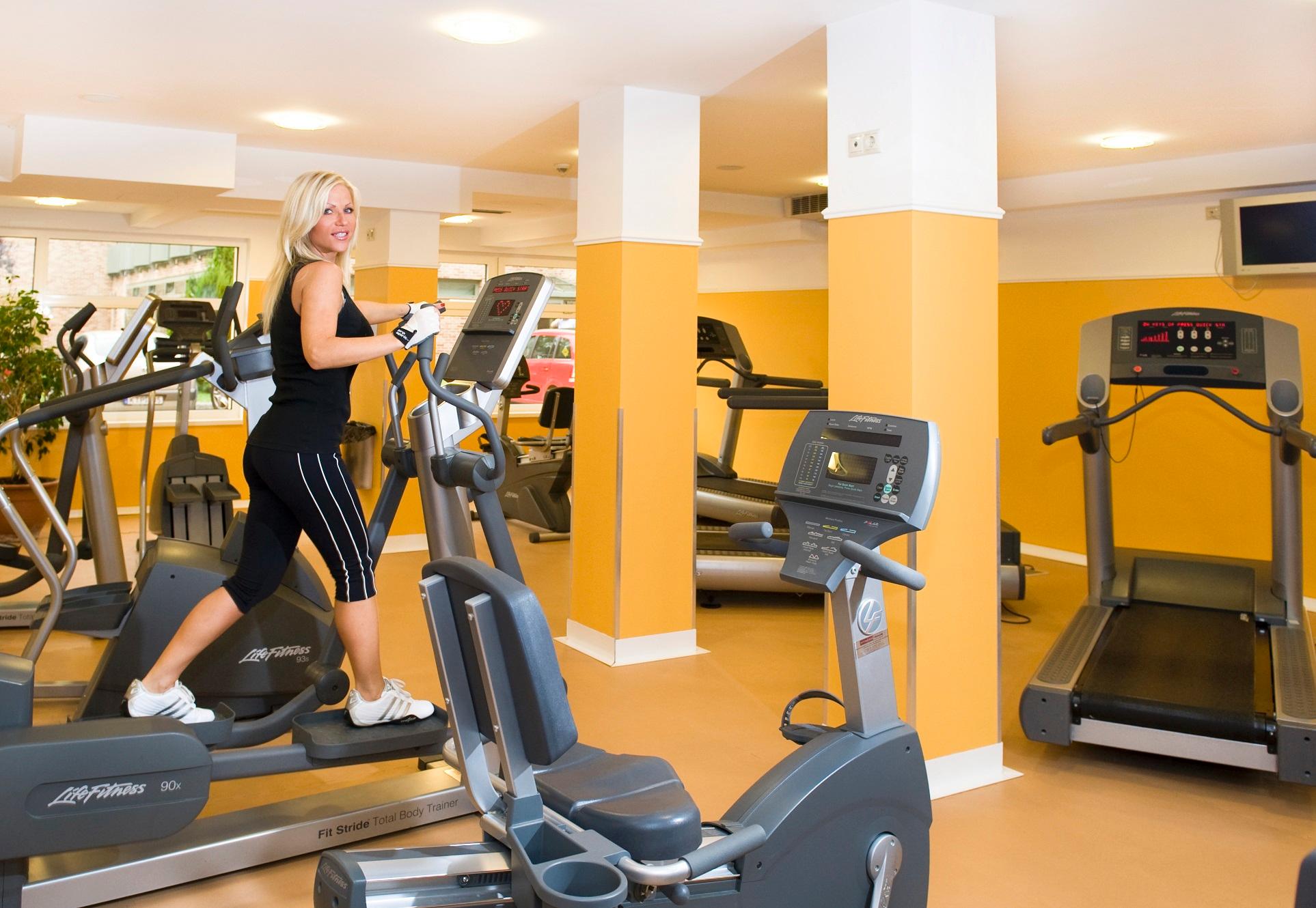 Holiday Beach Budapest Wellness & Conference Hotel