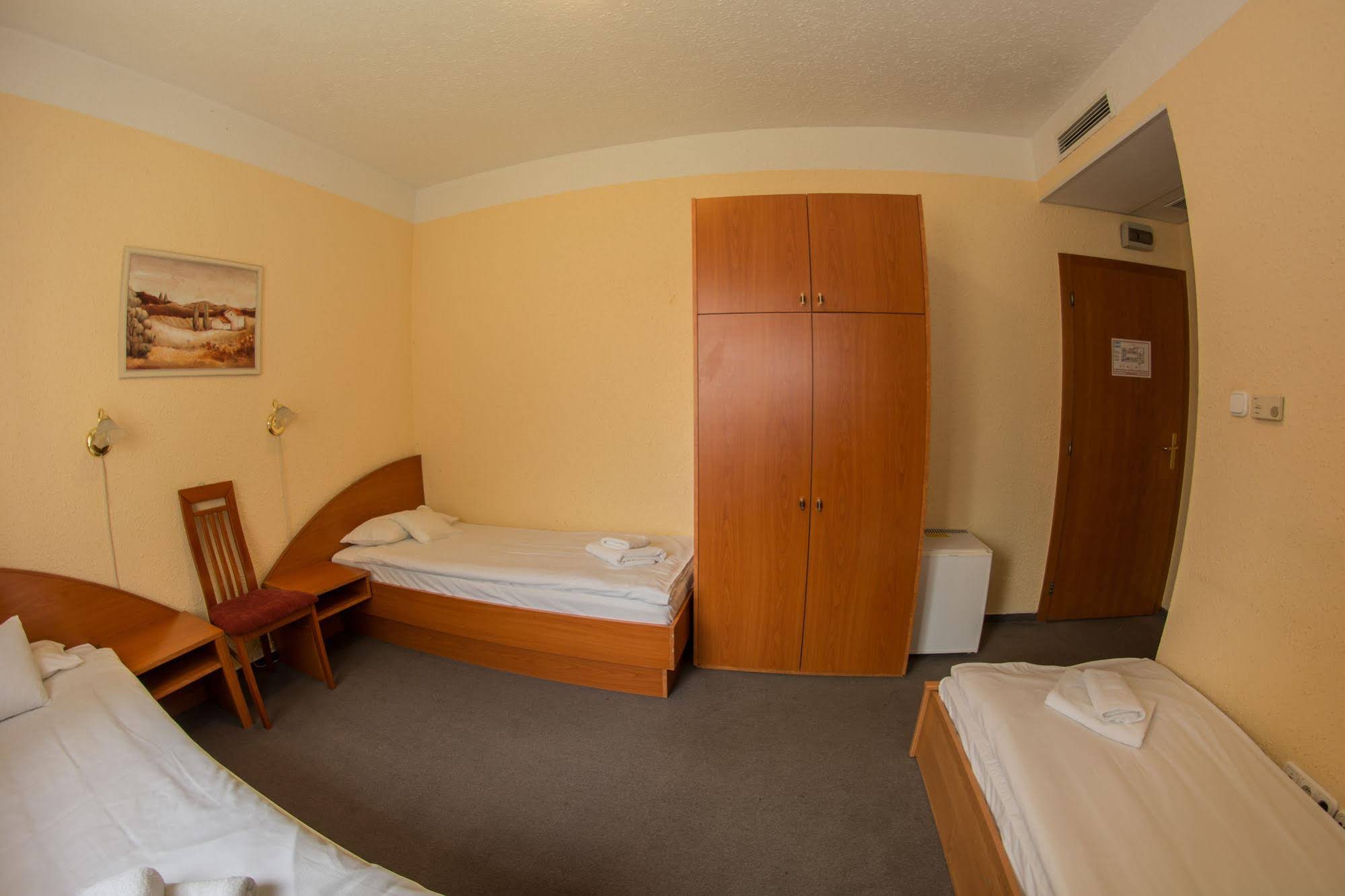 Homoky Hotels Bestline Hotel