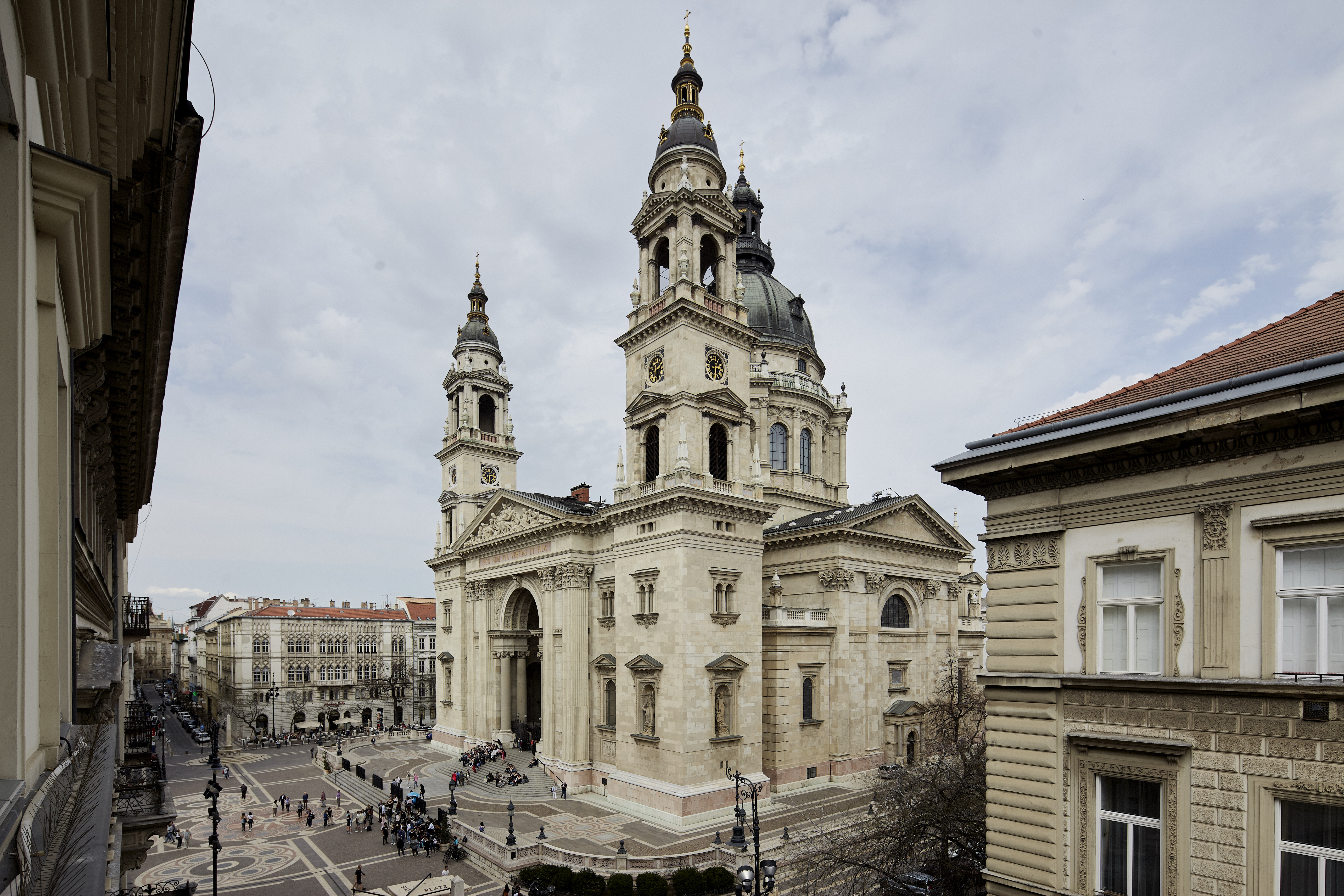 Hotel Central Basilica