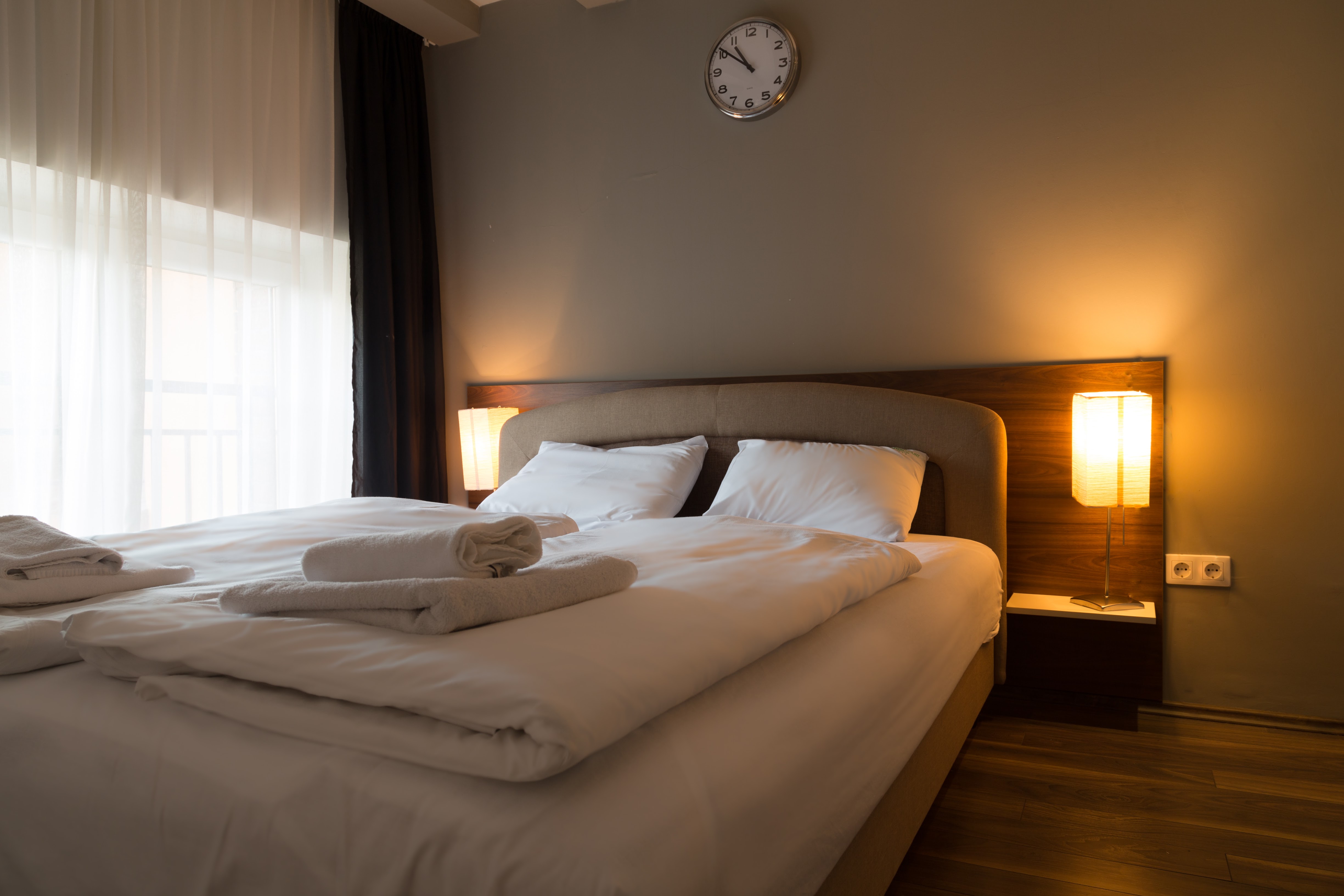 Hotel Mika Downtown