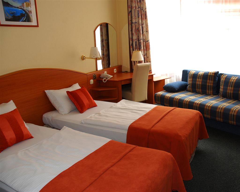 Hotel Orion Varkert
