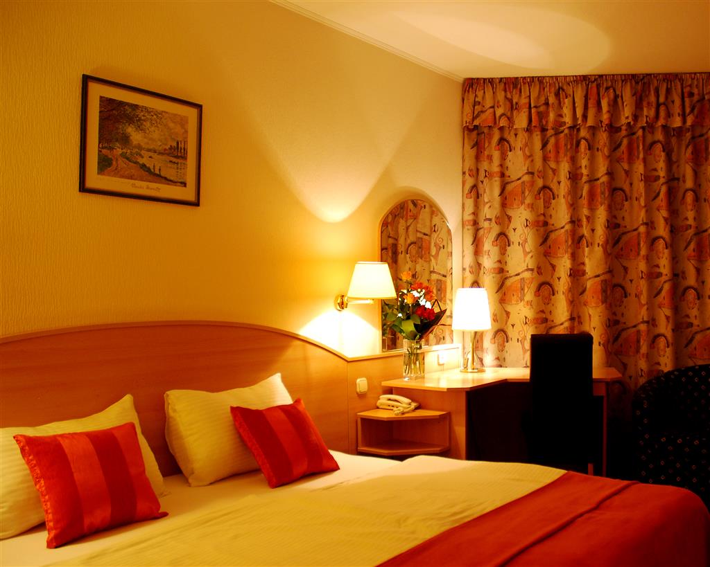 Hotel Orion Varkert