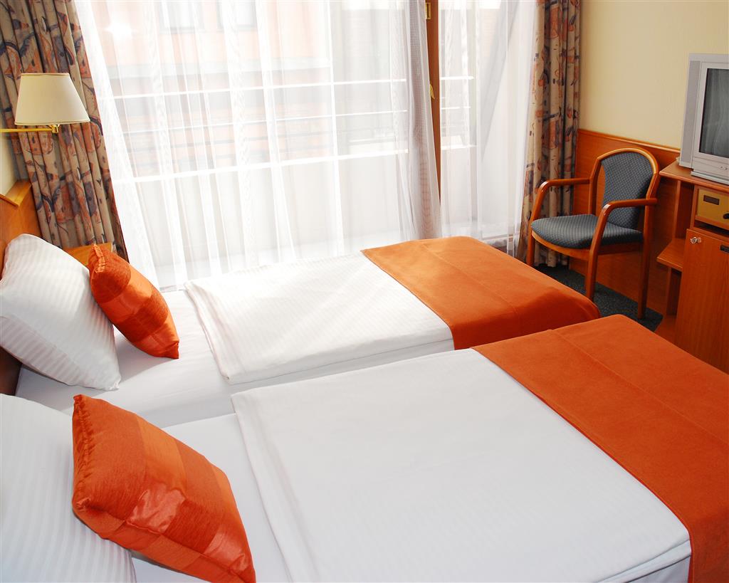 Hotel Orion Varkert