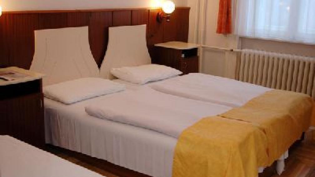 Inn Side Hotel Delibab