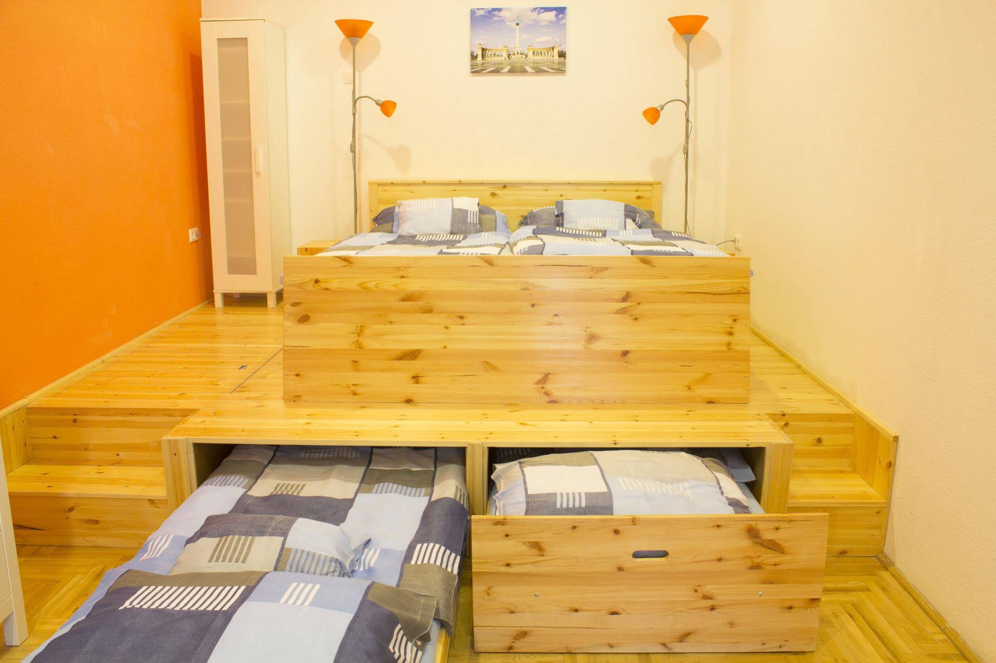 Katona Apartments