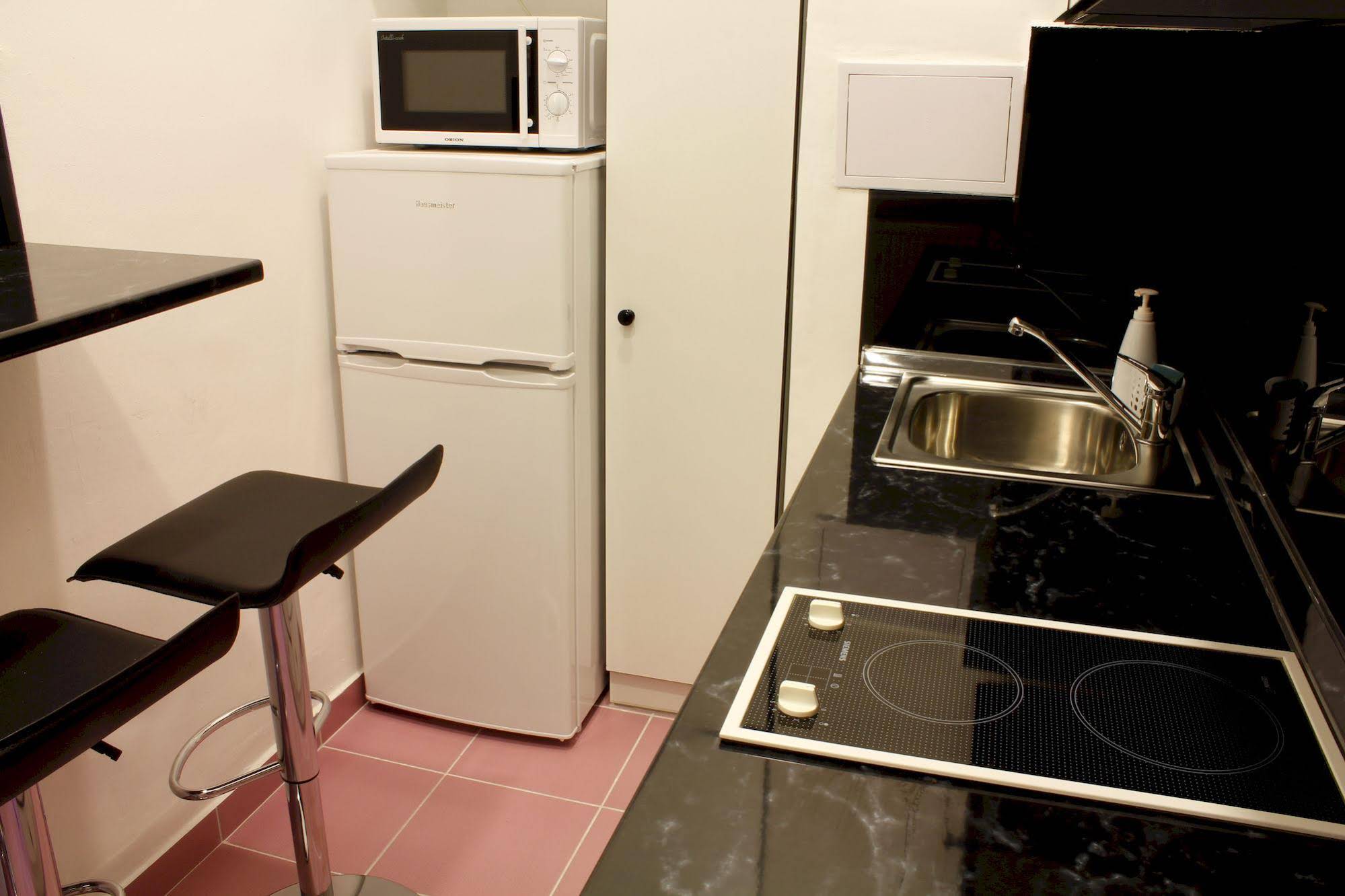 Katona Apartments
