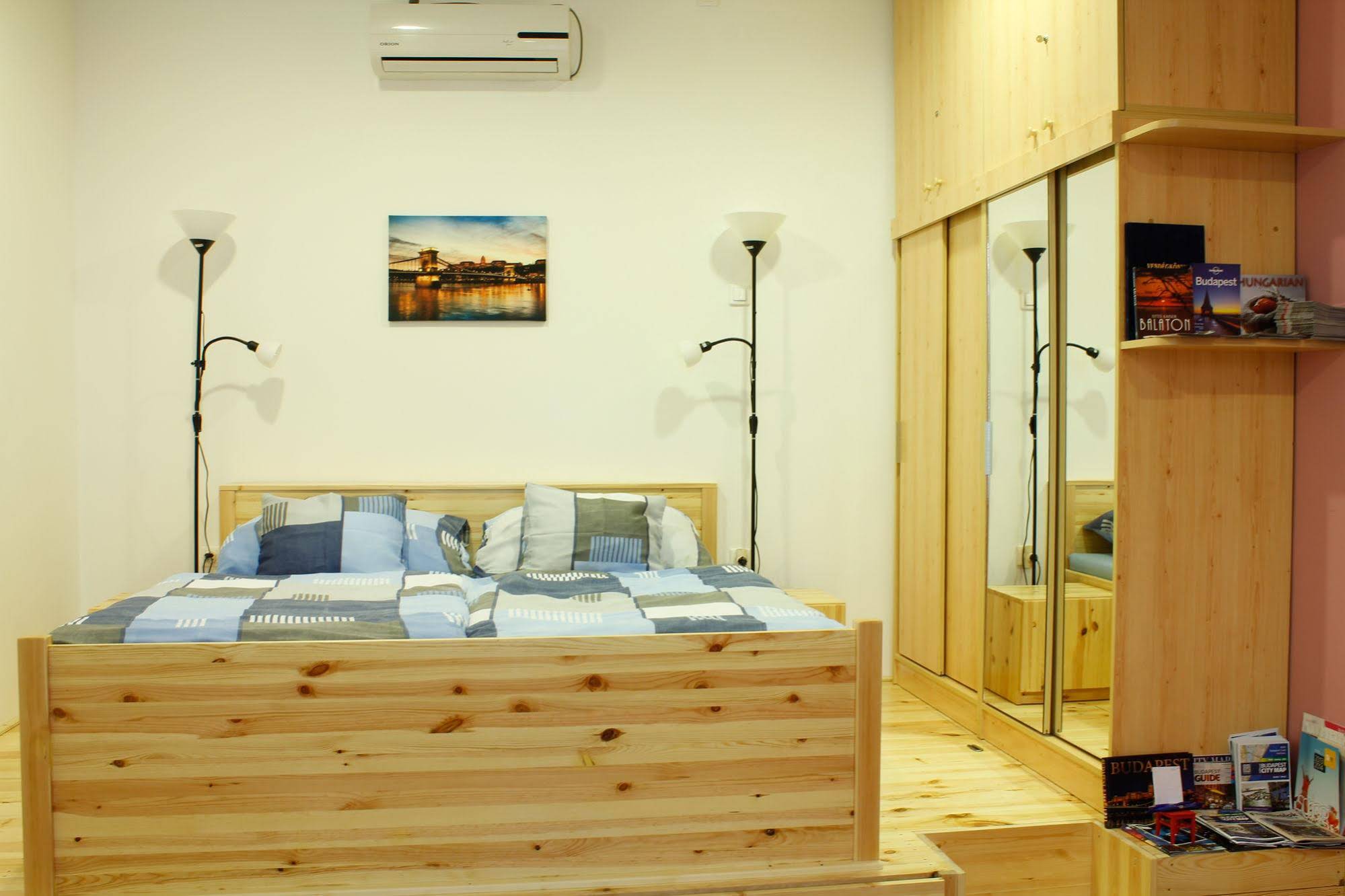 Katona Apartments