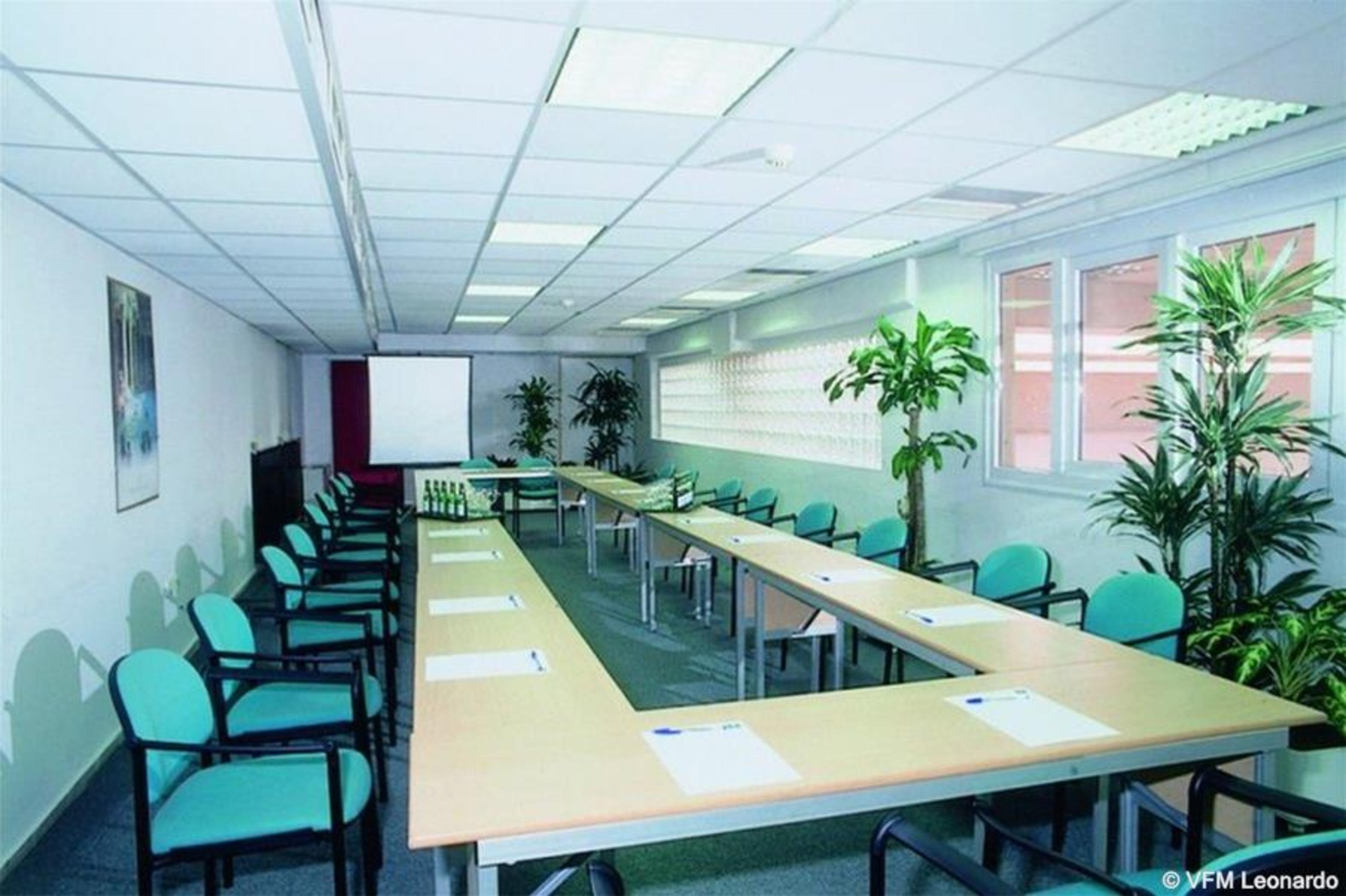 Komplex Bara Hotel & Conference Center
