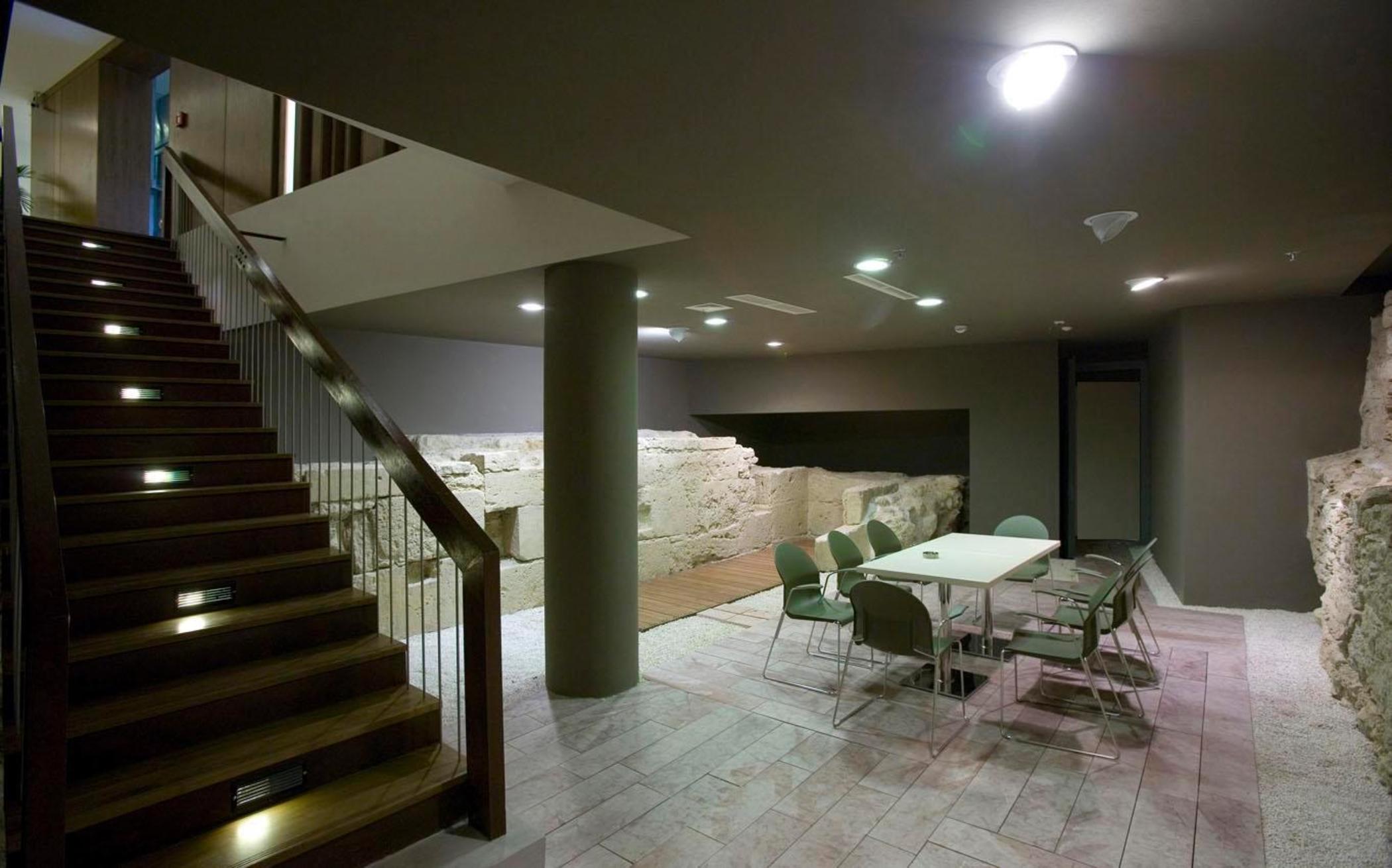 Lanchid 19 Design Hotel