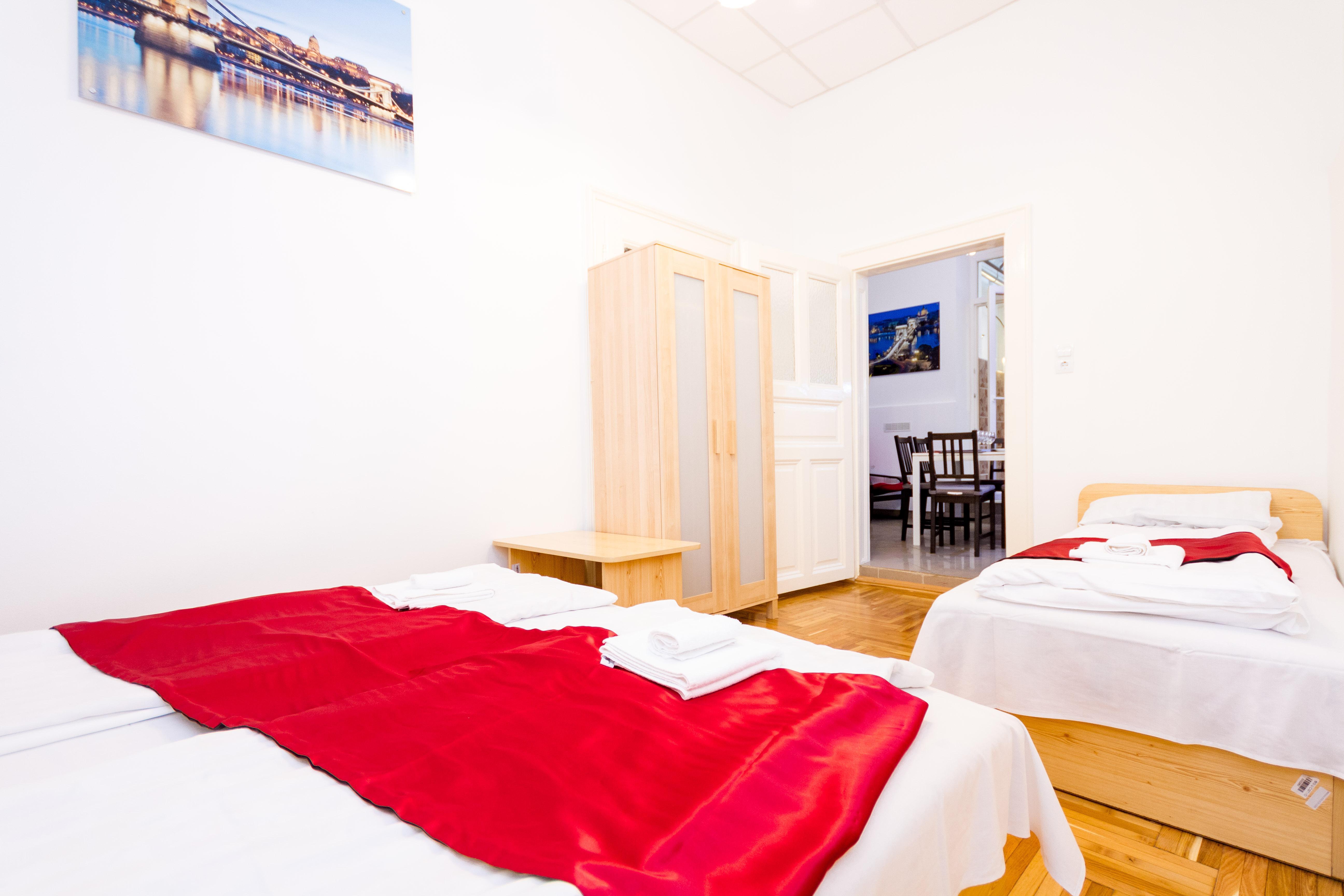 Like Home Opera Apartments