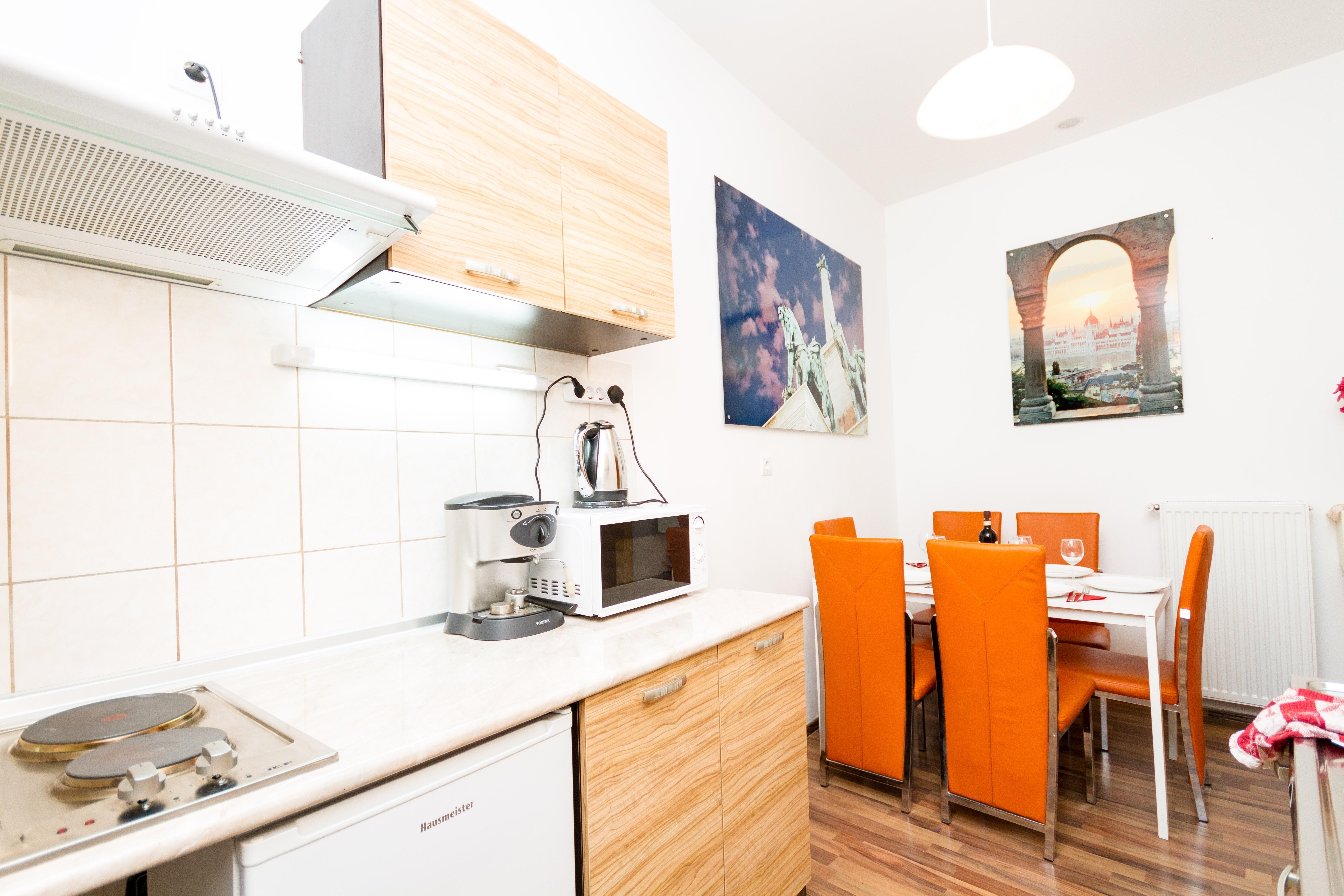 Like Home Opera Apartments