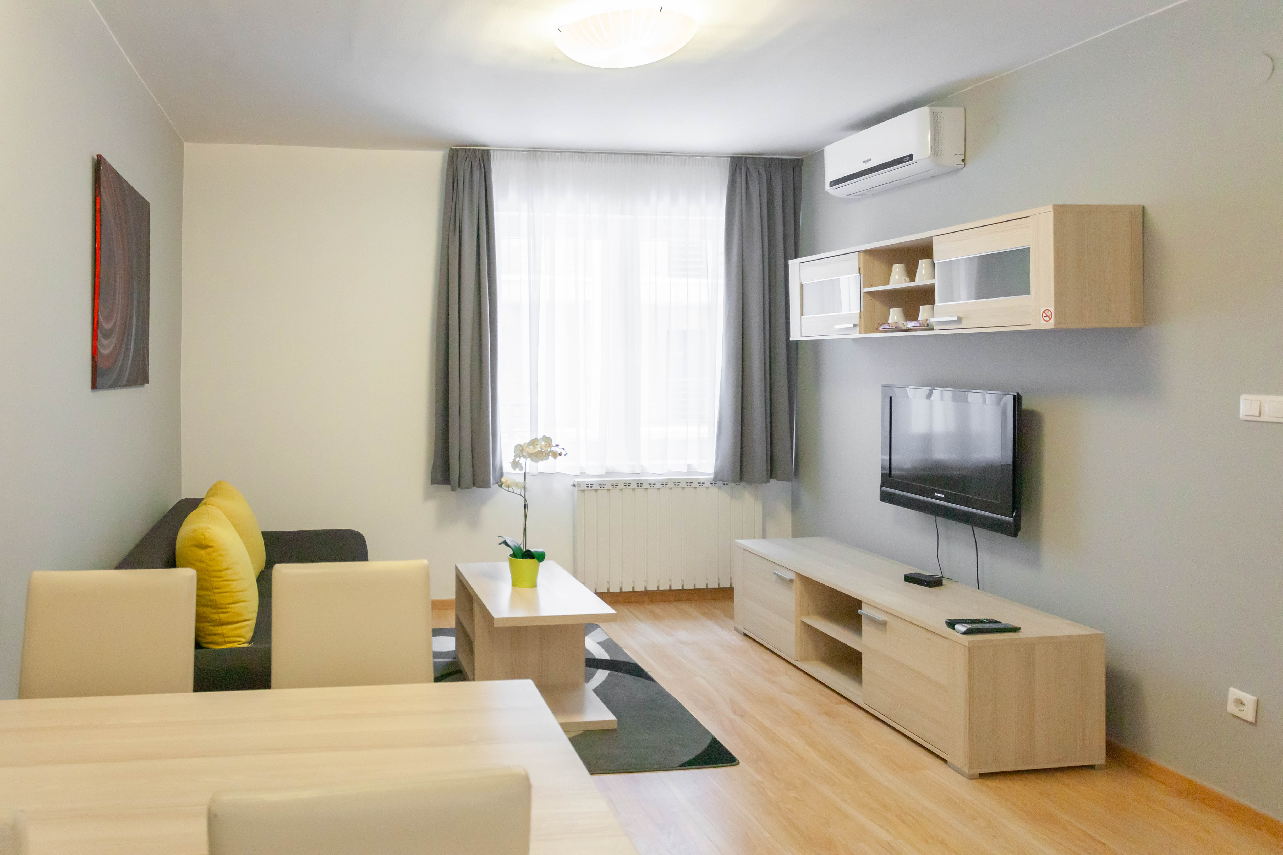 Maple Tree Apartments