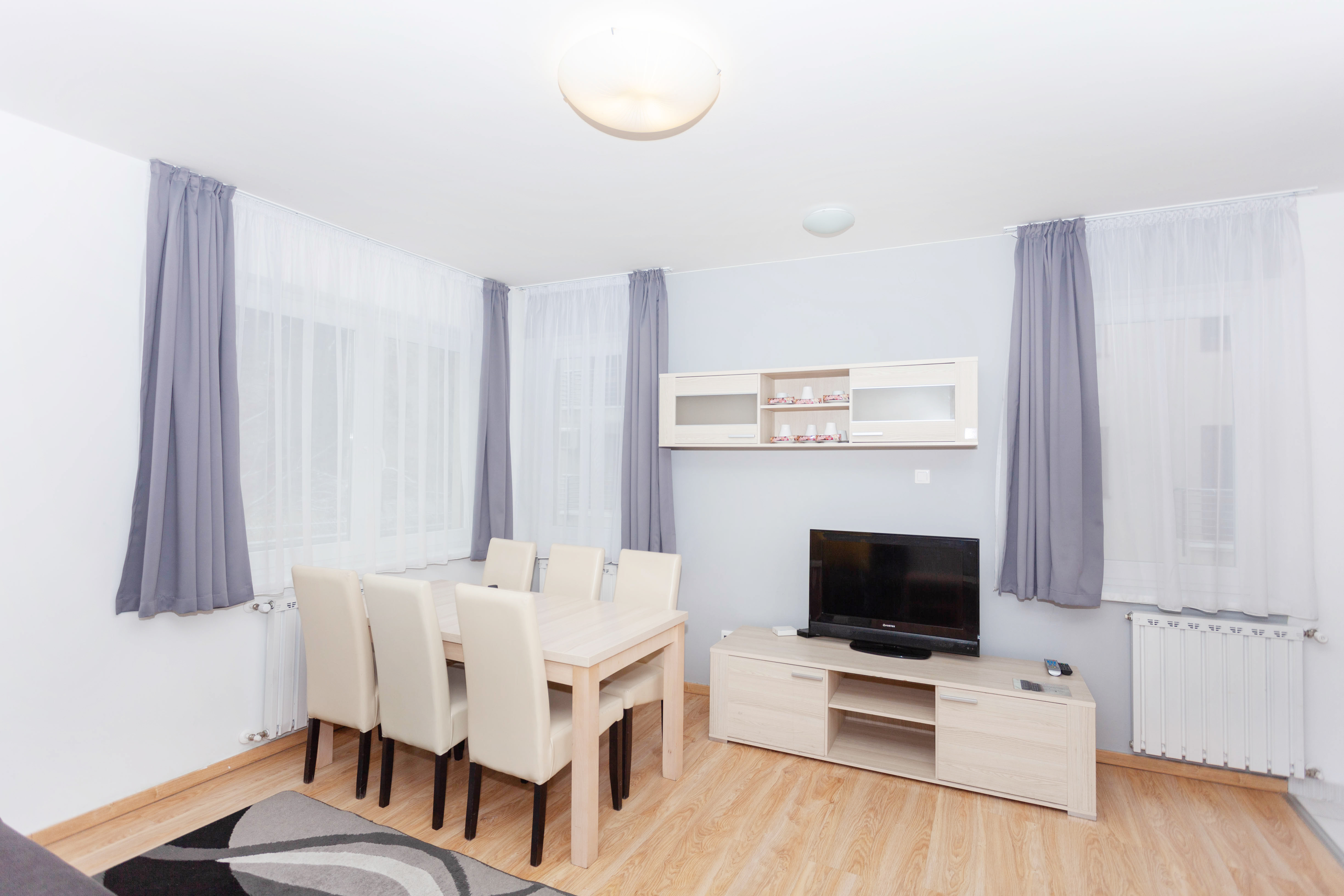 Maple Tree Apartments