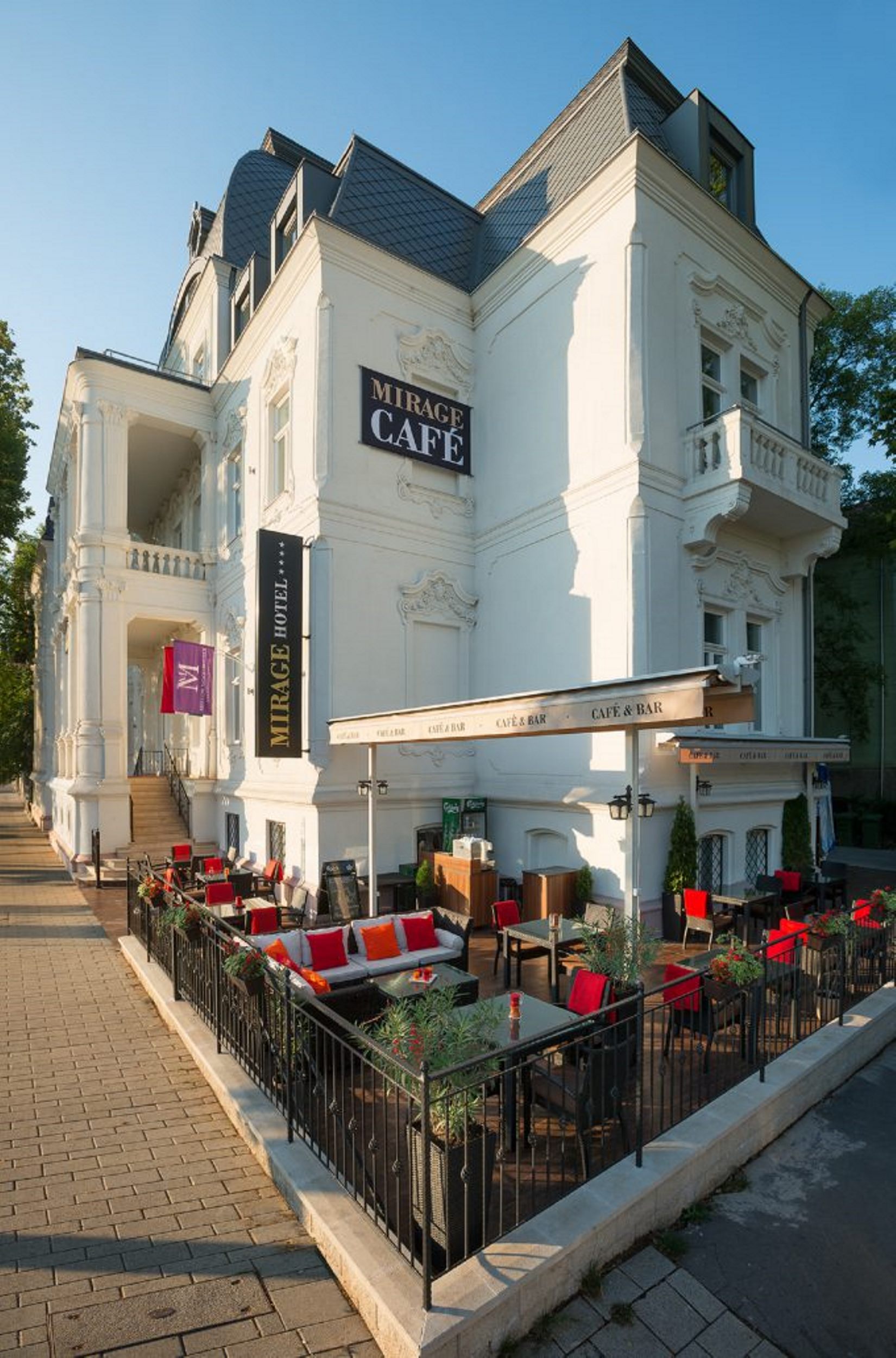 Mirage Medic Hotel