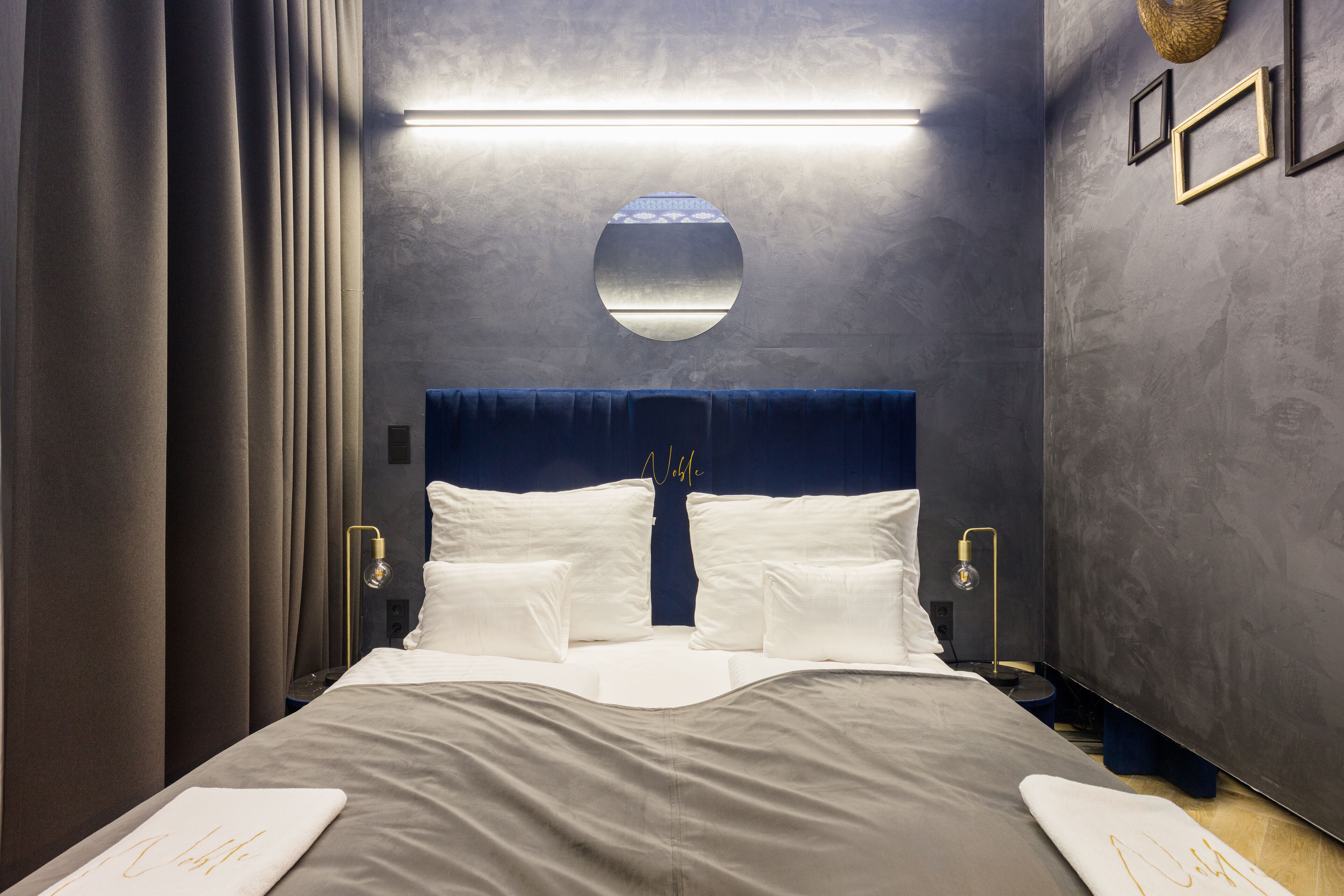 Noble Hotel