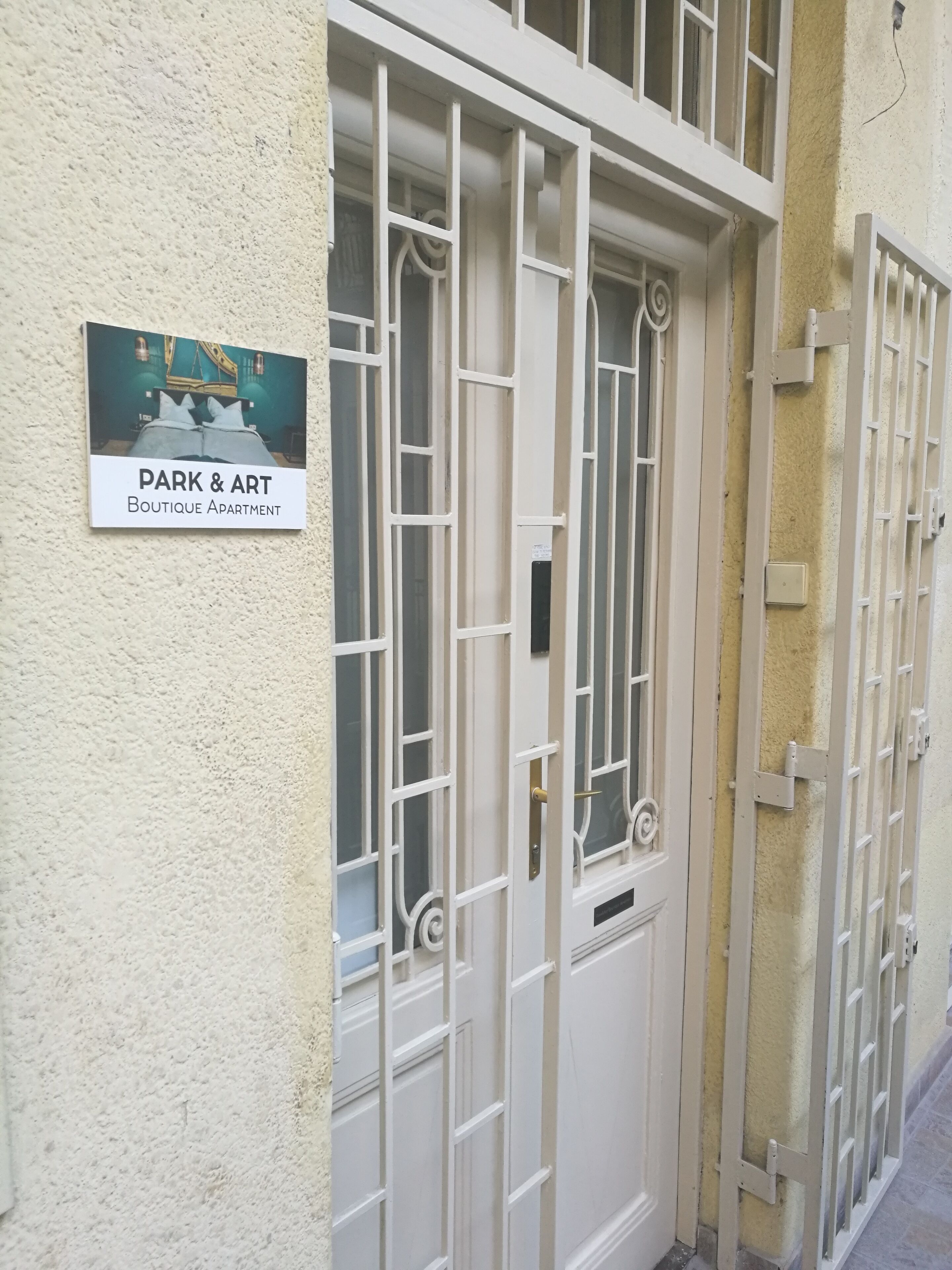 Park&Art Mini Boutique Hotel