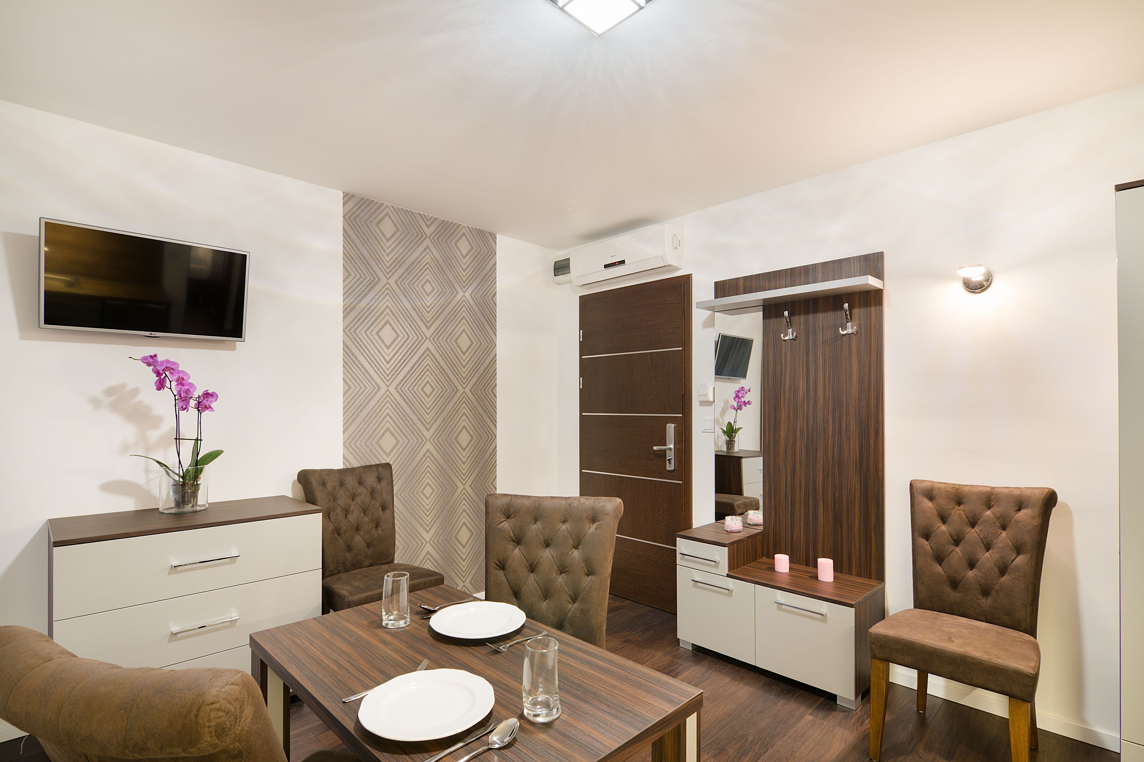 Paulay Downtown Apartments