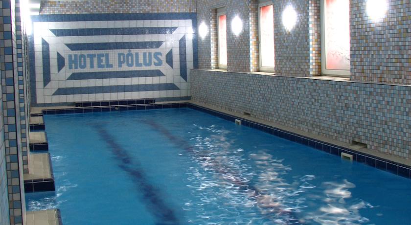Polus