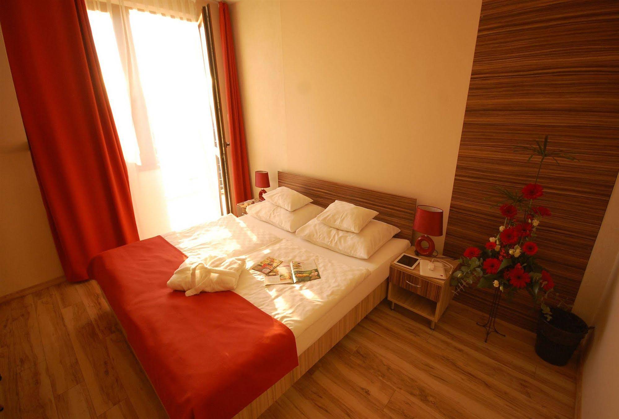 Sunshine Hotel - Budapest