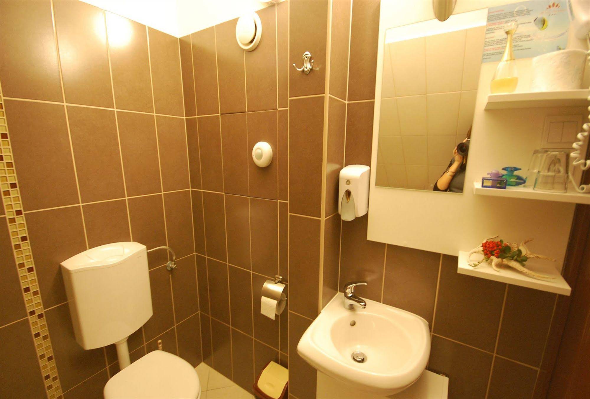 Sunshine Hotel - Budapest