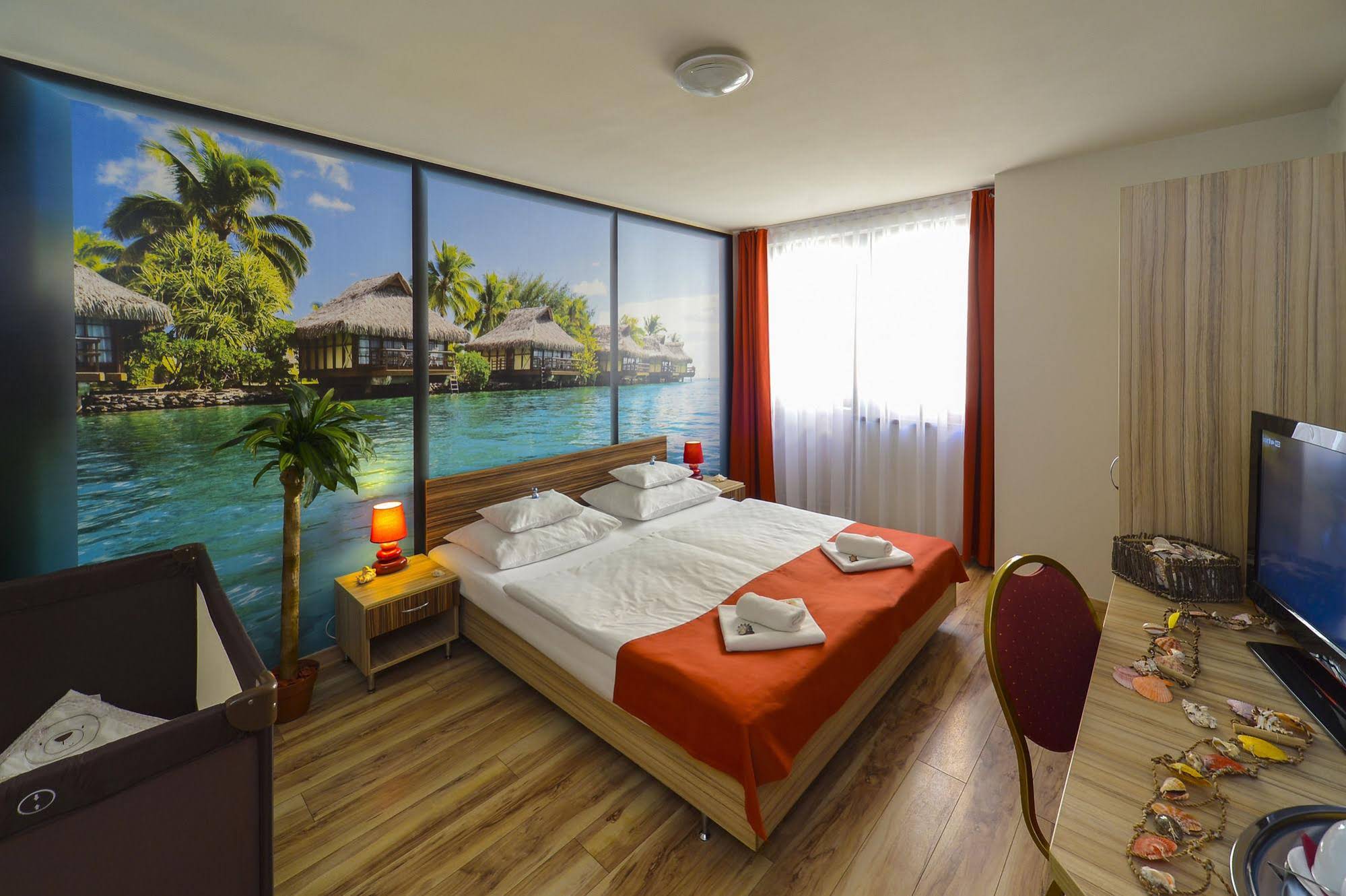 Sunshine Hotel - Budapest