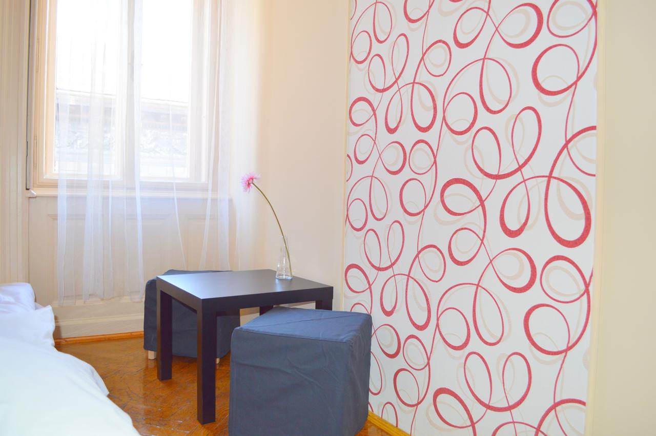 Synagogue Residence