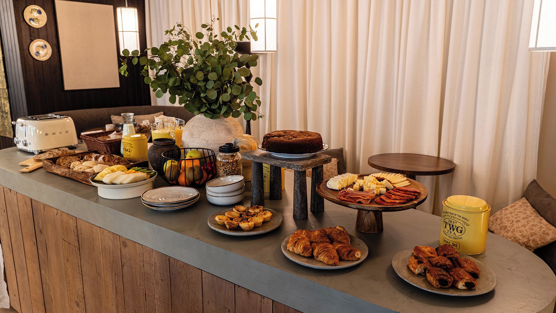 The Honest Budapest by chic&basic