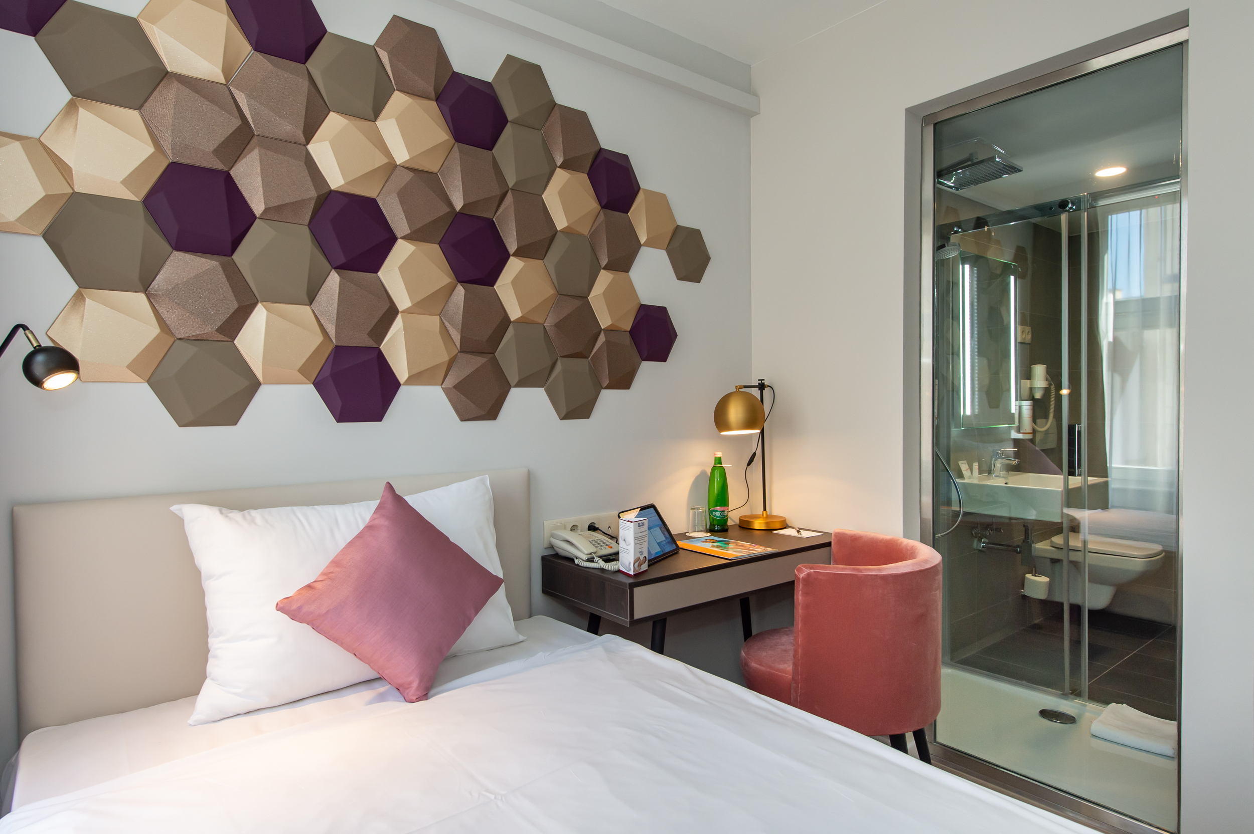 The Three Corners Hotel Art