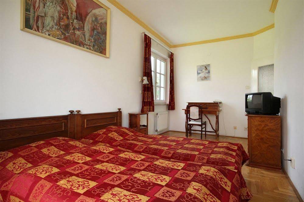 Villa Korda