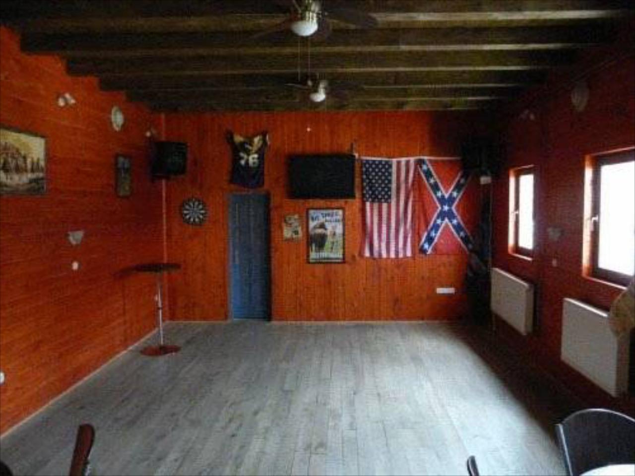 Williams Village Bowling & Country Club
