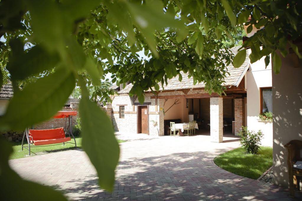 Ludo Apartman