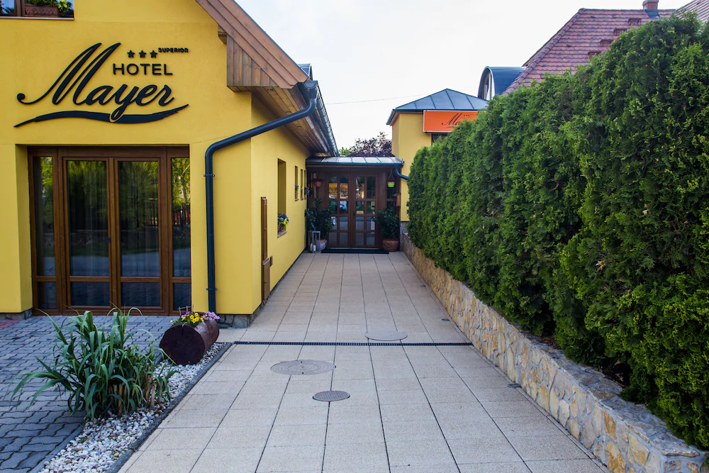 Hotel Mayer