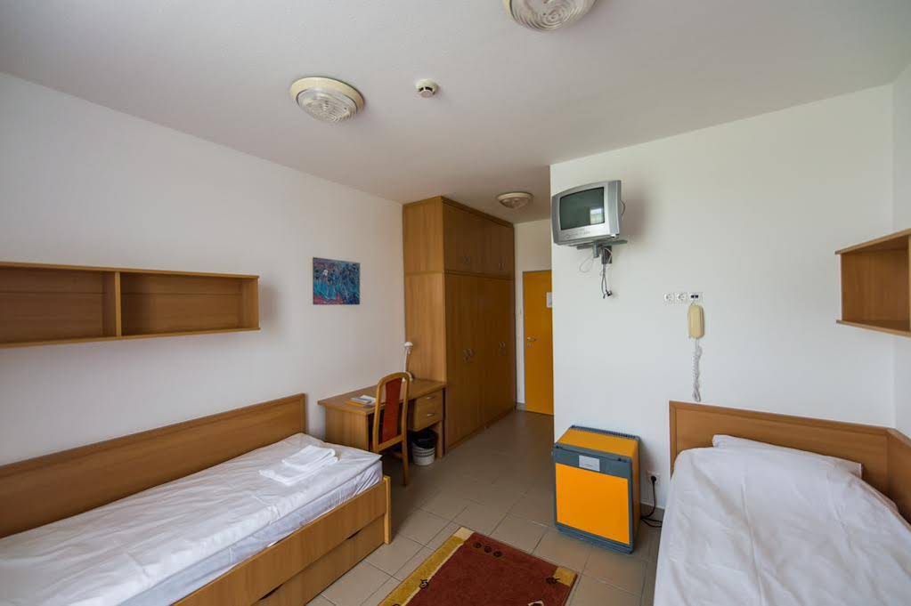 Campus Hotel