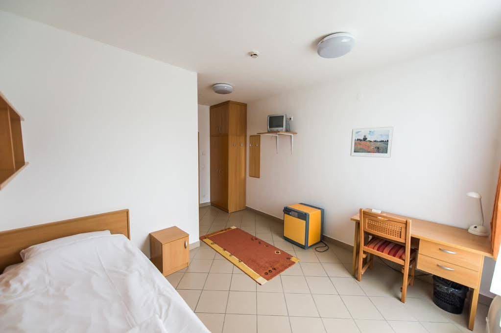 Campus Hotel