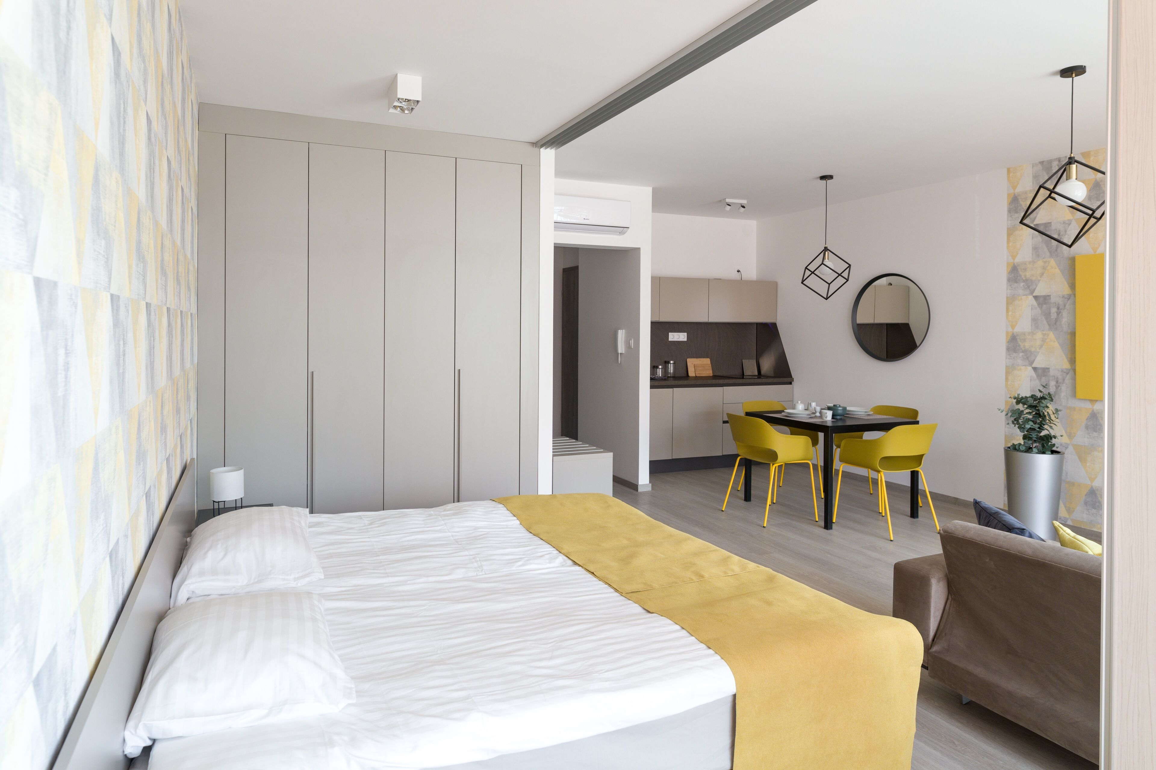 Párizs Garden Apartments
