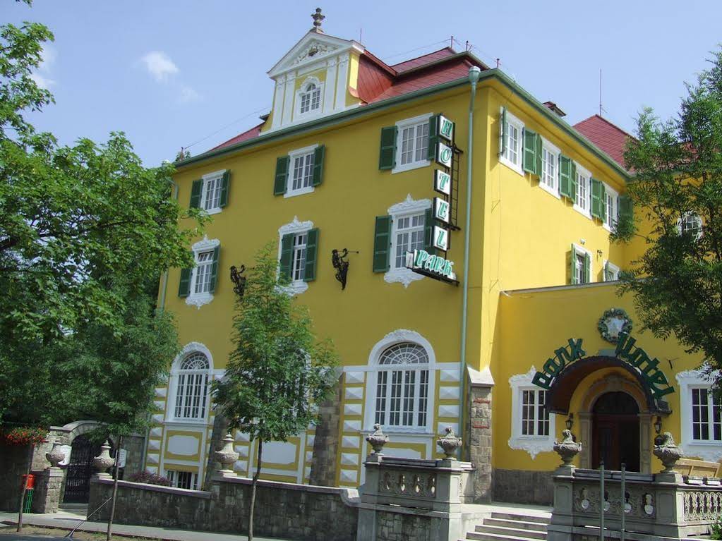 Park Hotel