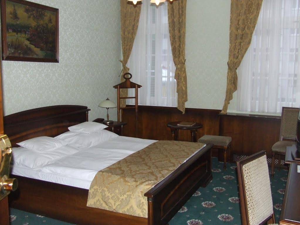 Park Hotel