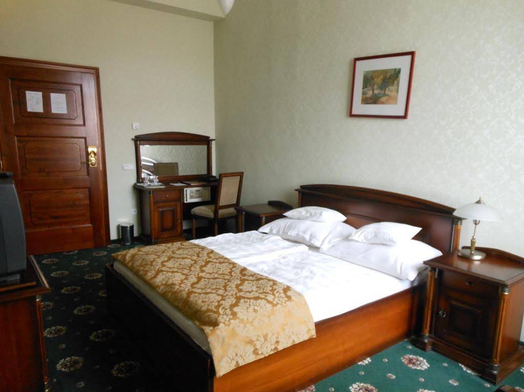 Park Hotel
