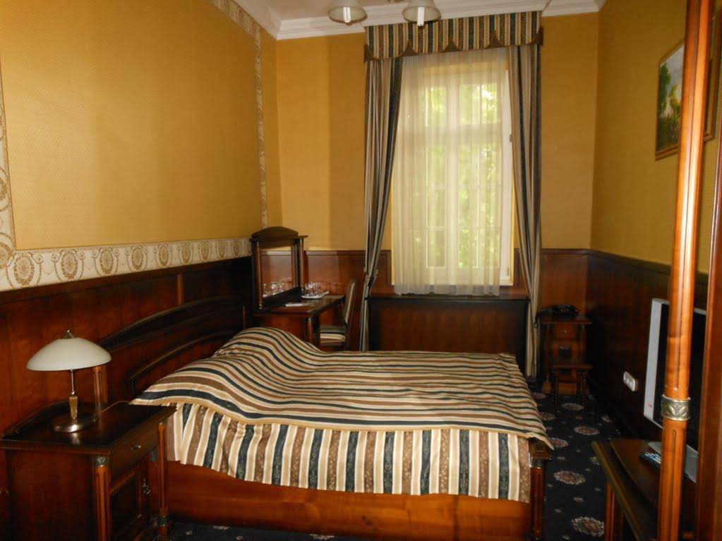 Park Hotel