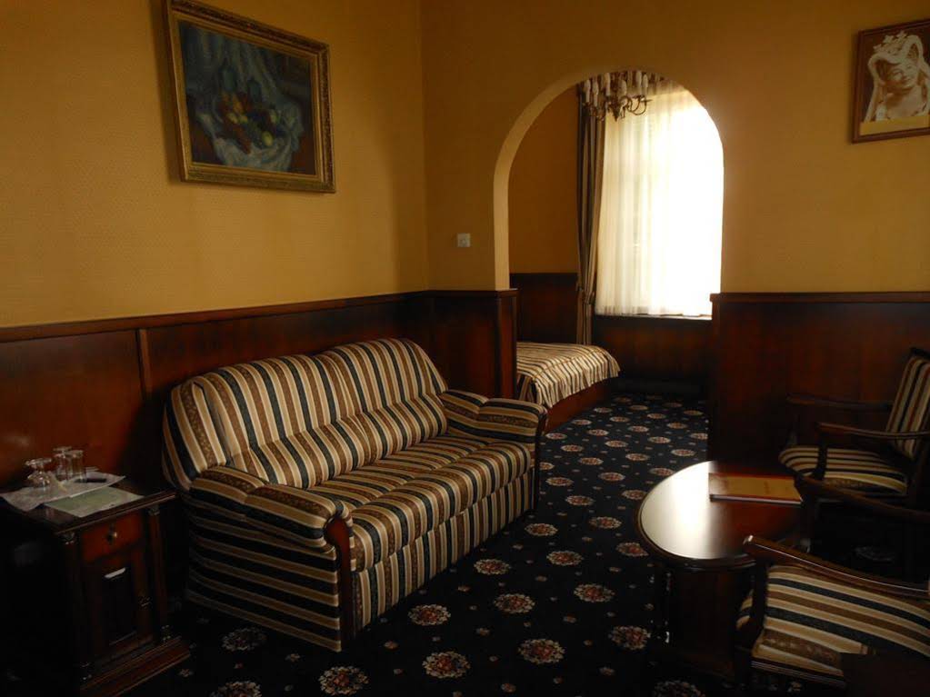 Park Hotel