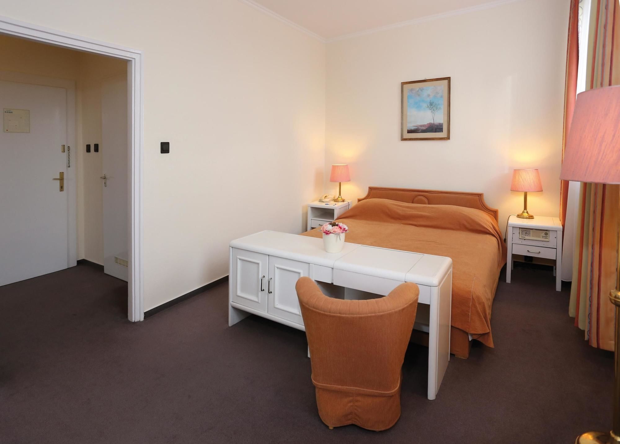 Hotel Rába City Center